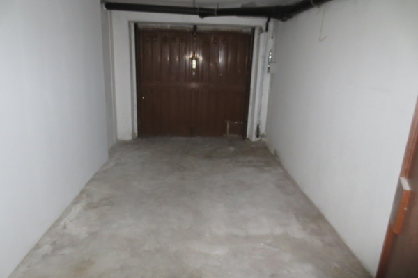 garage - NEGOZIO THIENE (VI)